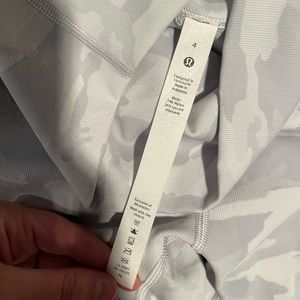 Lululemon Wunder Under Size 4 25” length
